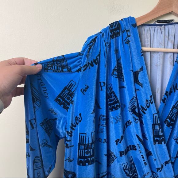 BALENCIAGA Paris print velvet Wrap-Effect Stretch-Velvet Playsuit Romper Size 36 - Picture 8 of 16